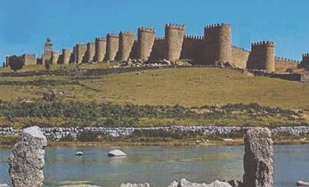 muralhas de Ávila e o rio Adaja